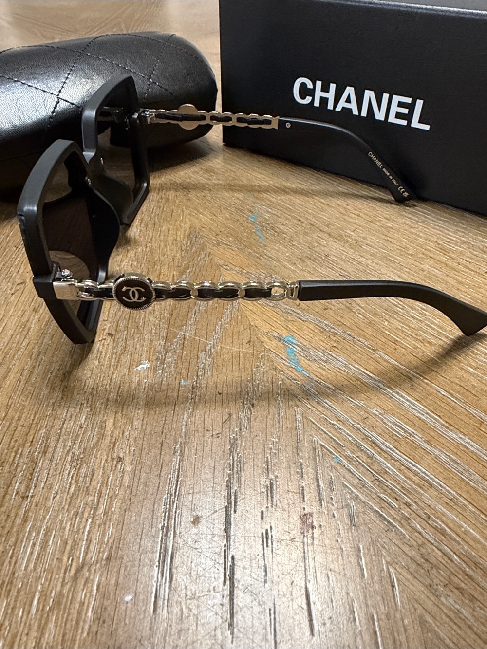 CHANEL Black Square Sunglasses with Silver CC Temples - Picture 7 of 9